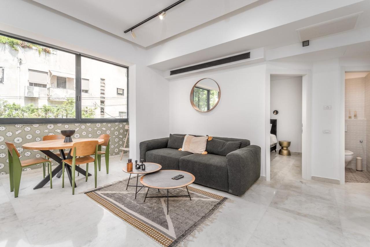 Gordon Area Apartment *